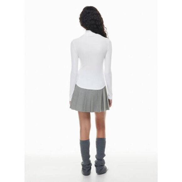 NWT SUNDAY BEST Aritzia Community Freshman Long Sleeve Ribbed Turtleneck Medium - Picture 2 of 6